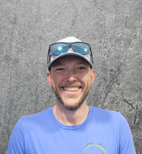 travis headshot removebg preview